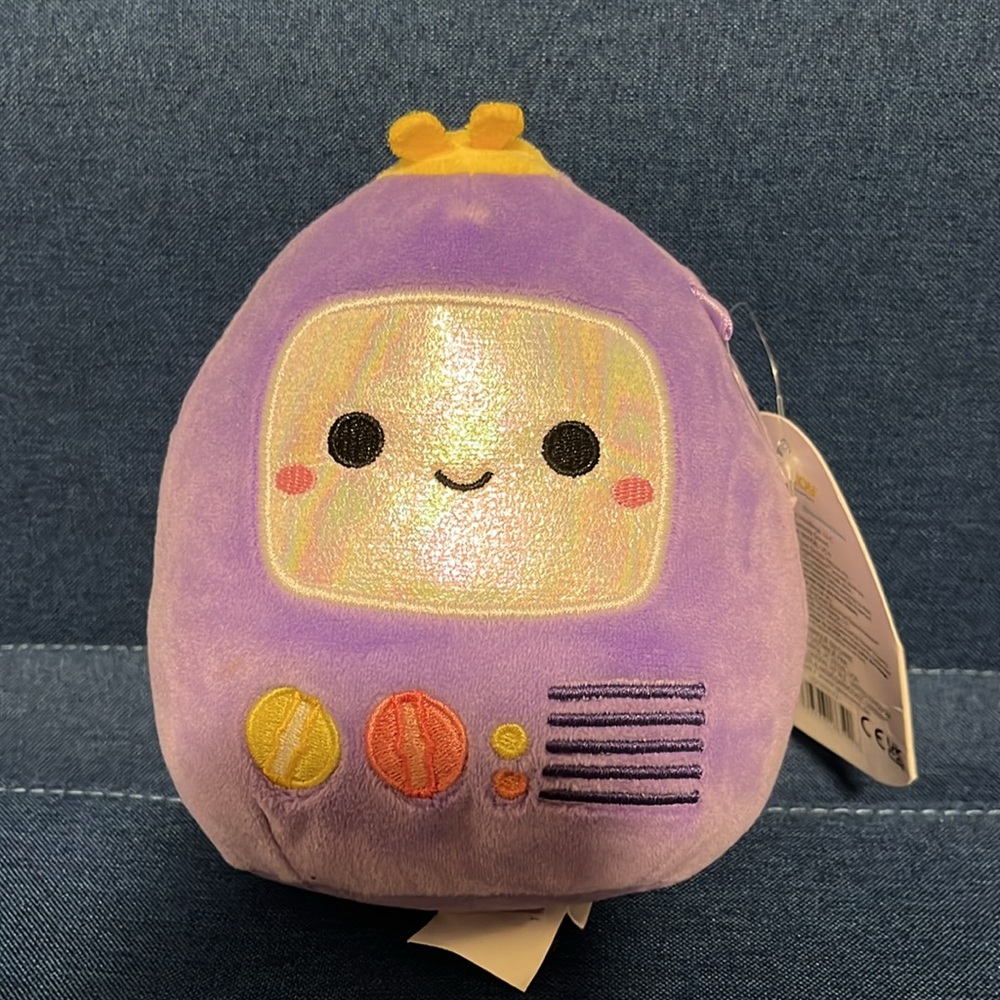 Squishmallow 5” Angusan